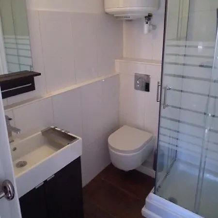 Coeur Vieil Plages A Pied Antibes